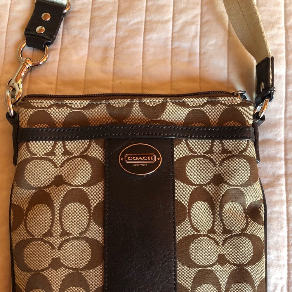 Coach crossbody purse
